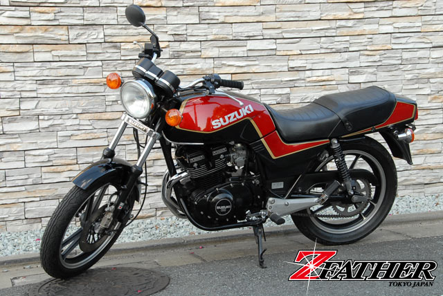 SUZUKI(スズキ)GSX250/400E/ゴキ用TSCCエンジンカバーエンブレム
