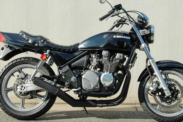 ゼファー400/χ80φ極太マフラーバズー管ブラック