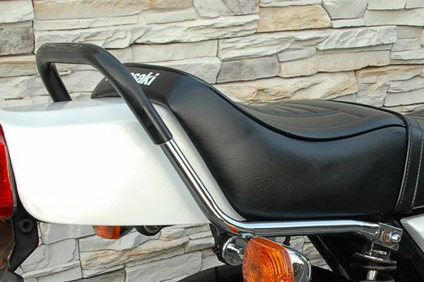 Z400FX/Z250FT用メッキゴム巻タンデムバー | 旧車バイクカスタムパーツ