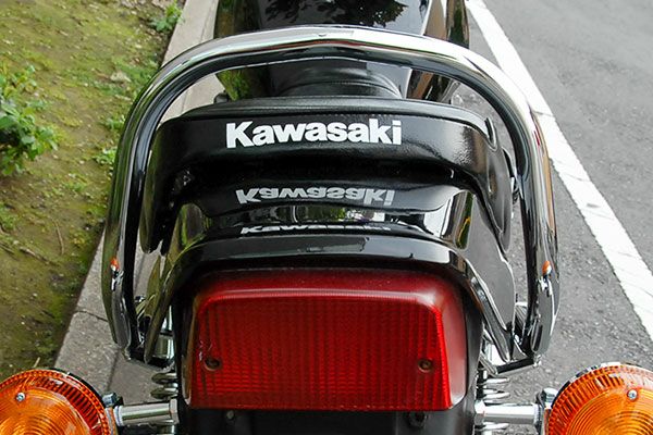 ゼファー400/χ用Z2タイプメッキタンデムバー