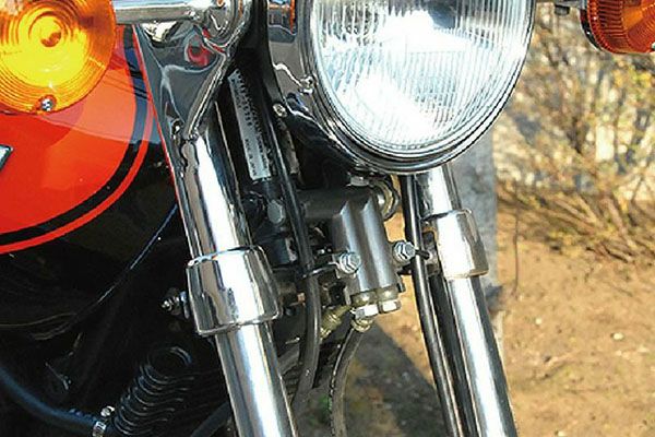 Z1/Z2フロントフォークカバー | 旧車バイクカスタムパーツのゼット Z1/Z2フロントフォークカバー | 旧車バイクカスタムパーツのゼット
