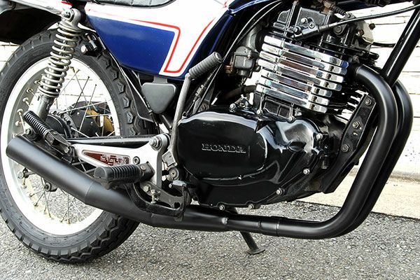 CB250RS/-Z/-ZR用ショート管分割式秘密の集合管ブラック