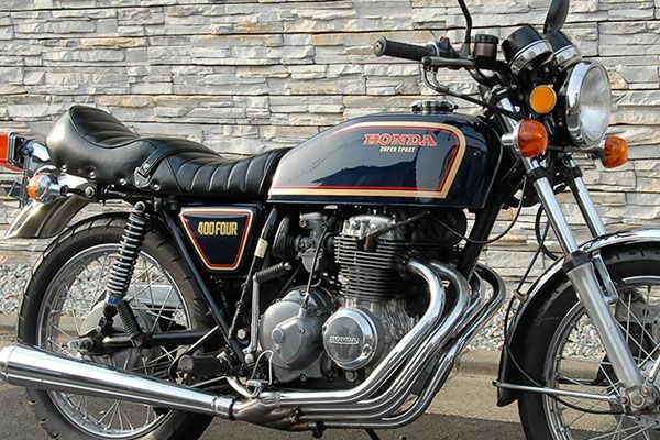 CB400F ヨンフォア タックロールシート変形有り
