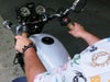 バイクハンドル　集会しぼり