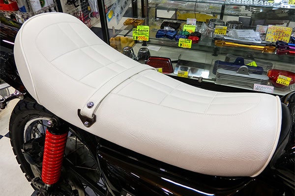 Z1/Z2/Z・KZ900/Z・KZ1000純正タイプアンコ抜きバナナシート