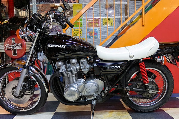 Z1/Z2/Z・KZ900/Z・KZ1000純正タイプアンコ抜きバナナシート
