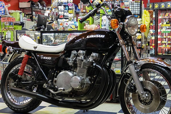 Z1/Z2/Z・KZ900/Z・KZ1000純正タイプアンコ抜きバナナシート